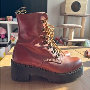 Dr Marten’s Leona Boots Tan Farrier Leather US 8